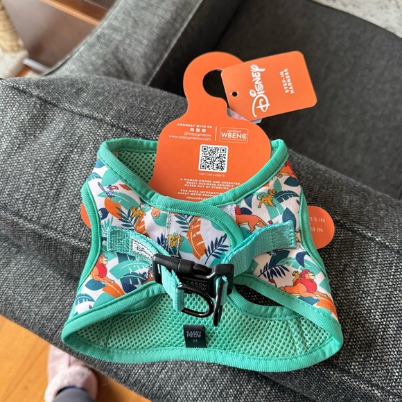Disney Sassy Meow Pet Harness - Picture 2 of 8